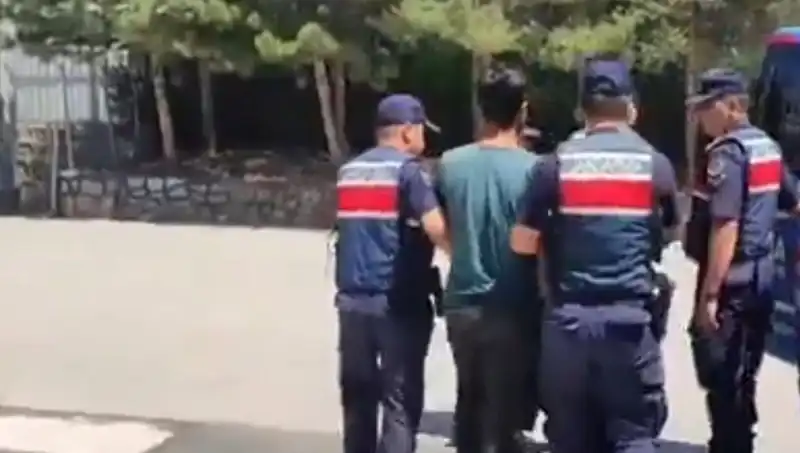 DAEŞ’e Yönelik Türkiye Genelinde Büyük Operasyon: 14 İl, 26 Gözaltı