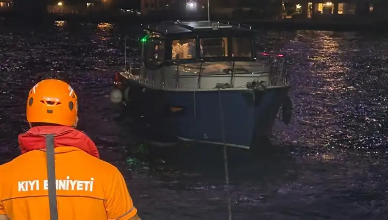 Baltalimanı'nda Su Baskını Panik Yaratırken, Görülen Manzara Şaşkınlık Yarattı