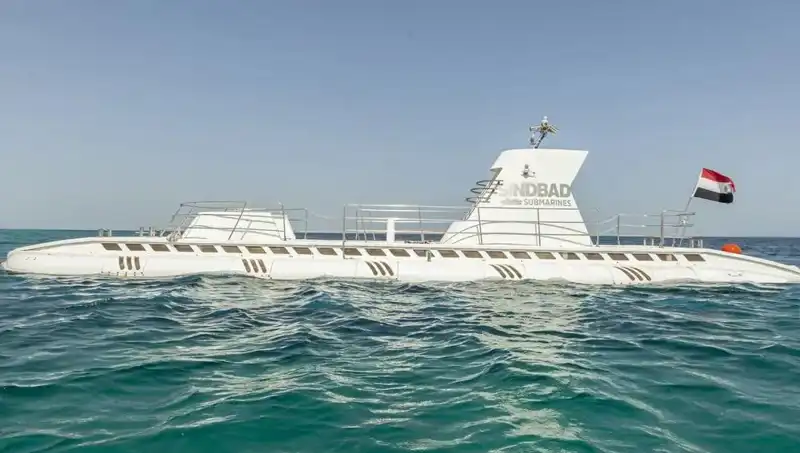 Kızıldeniz'de Şok Edici Facia: 44 Turist Taşıyan Denizaltı Battı