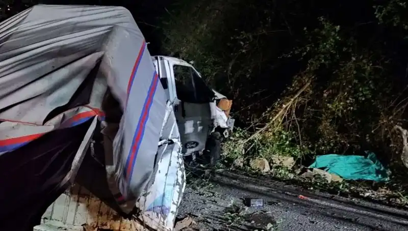 Giresun'da Feci Kaza: Hayatını Kaybeden Bir Kişi ve Yaralı