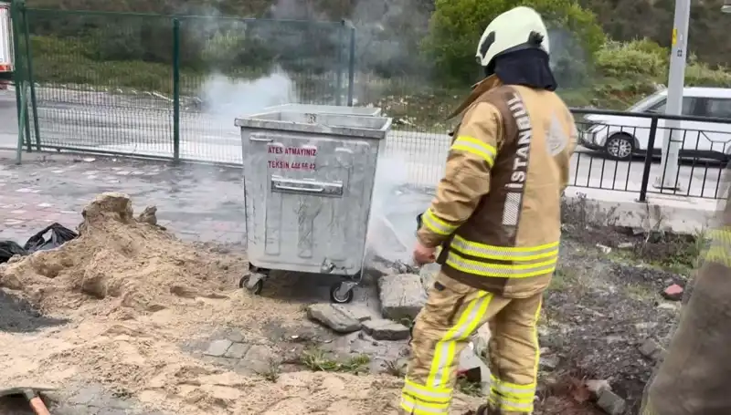 Başakşehir’deki Çöp Konteyneri Yangını: Kimyasal Madde Alarmı