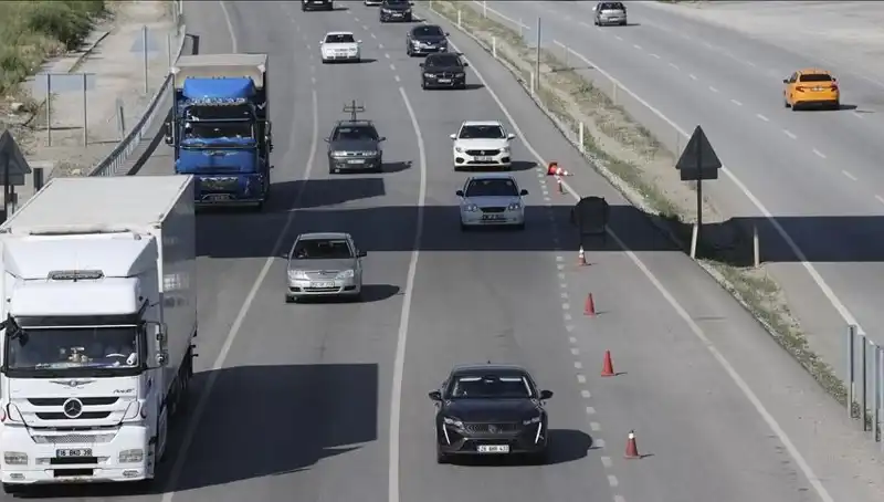 Ankara'da Ağır Tonajlı Araçlara Kısıtlama Geliyor! Nedenleri ve Etkileri