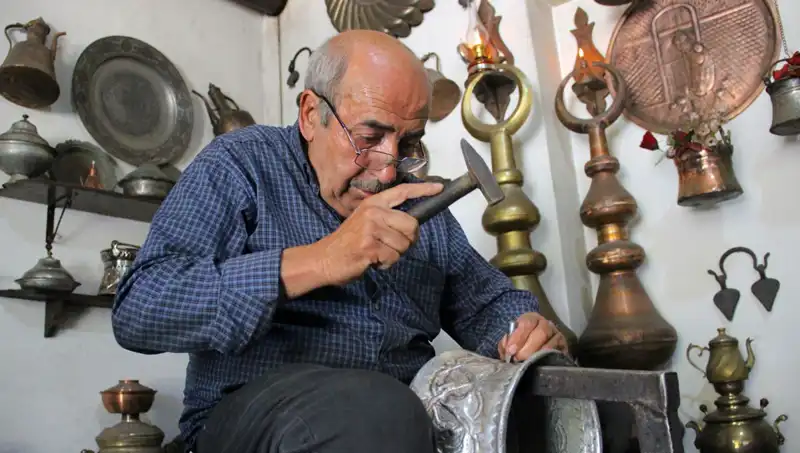 50 Yıldır Sanat ile İş Dünyasını Birleştiren Usta: Yaratıcılığın Sırrı Nedir?